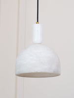 Bild in die Galerieansicht laden, Blair Alabaster Pendelleuchte