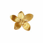 Carica l'immagine nella visualizzazione Galleria, Five-Petal Flower brass cabinet handle, single hole