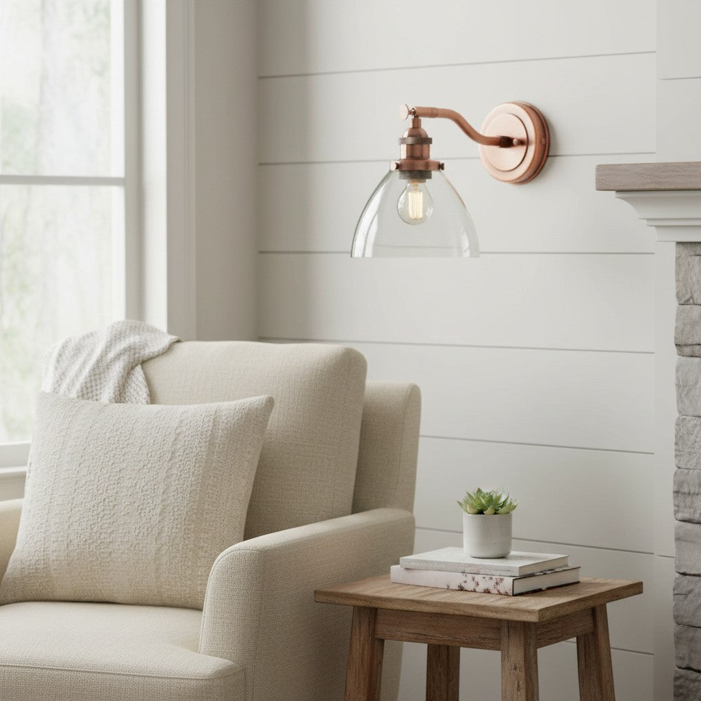 Collezione Lampade da Parete Novera – Paralumi in Vetro in Finiture Ottone, Argento, Nichel, Rame – Residenziale e Ospitalità Boutique