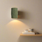 Cargar imagen en el visor de la Galería, Luz de Pared de Resina Japandi Curva Claridad
