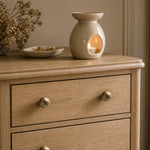 Charger l'image dans la visionneuse de la galerie, Pair of hammered antique brass knobs on a drawer front