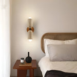 Carica l'immagine nella visualizzazione Galleria, Applique da parete Merrill in travertino – Lampada LED moderna in stile nordico per camera da letto e corridoio