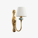 Afbeelding laden in galerijweergave, Rowanea Keramische Wandkandelaar met Stoffen Kap en Metalen Afwerking – Boerderij Moderne Ganglamp