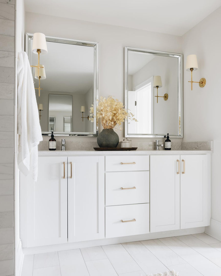 Averin Sleek Minimalist Fabric Wall Sconce for Bedroom & Living Spaces