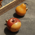 Carica l'immagine nella visualizzazione Galleria, Accessori per mobili in legno lavorati a mano a forma di frutta