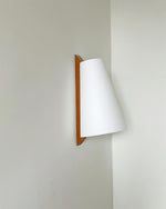 Load image into Gallery viewer, Trianora Wall Lamp