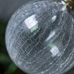 Charger l'image dans la visionneuse de la galerie, Crackled Glass Globe Brass Pendant Light