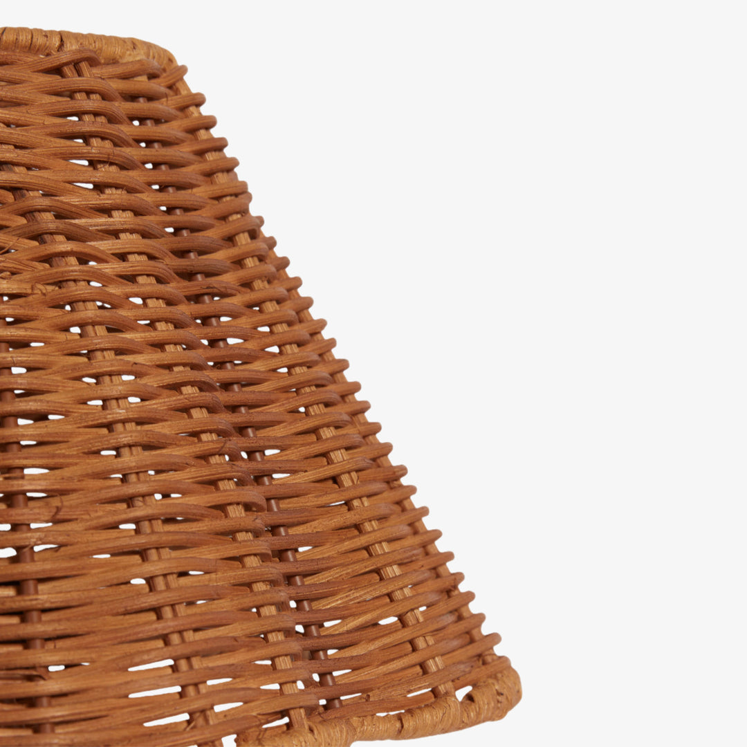 Wickara rzeźbiarska mini lampa stołowa z rattanu – naturalne plecione wykończenie, odpowiednia na stoliki boczne i do przedpokojów