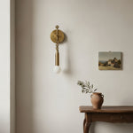 Carica l'immagine nella visualizzazione Galleria, Dotmelle Lampada da Parete Contemporanea - Applique Artistica in Marmo e Ottone per Camera da Letto o Ingresso