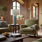 Afbeelding laden in galerijweergave, Ceruna minimalistische keramische tafellamp - keramische voet met een linnen lampenkap