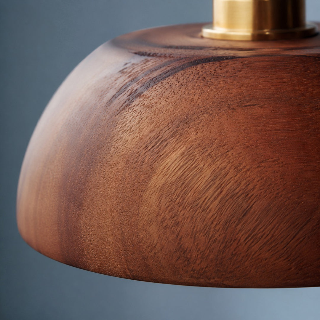 Lampada a sospensione a cupola in noce realizzata a mano