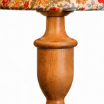 Cargar imagen en el visor de la Galería, Wood body and shade underside detail