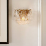 Afbeelding laden in galerijweergave, Lumvey gelaagde glazen wandlamp — Art Deco wandlamp voor badkamer en hal