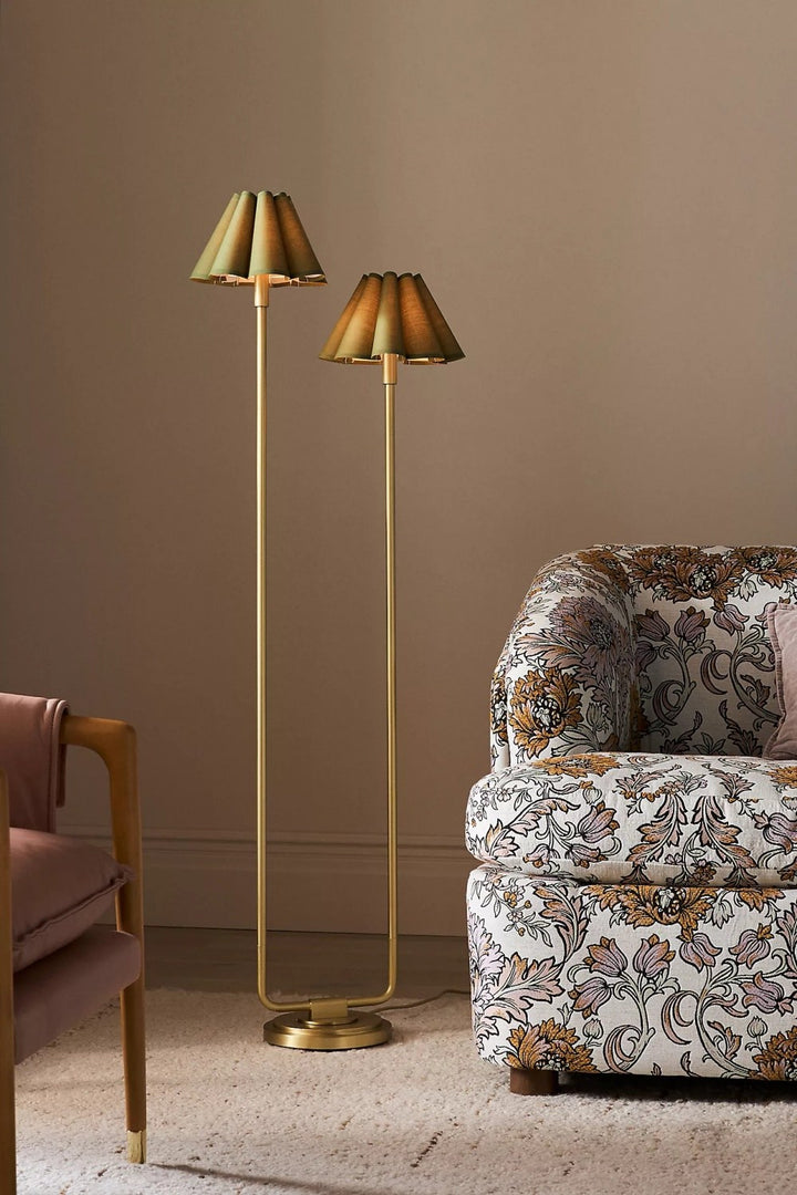 Capirise Gouden Geplooide Lampenkap Vloerlamp - Hedendaagse Metalen Verlichting voor Slaapkamer