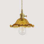 Charger l'image dans la visionneuse de la galerie, Style L - Amber textured glass shade with antique brass E27 socket, front view