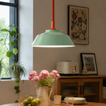 Carica l'immagine nella visualizzazione Galleria, Memphis pull-down pendant in a dining space