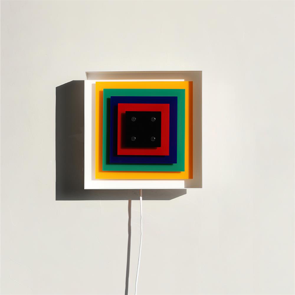 Lampa ścienna z wtyczką Bedin