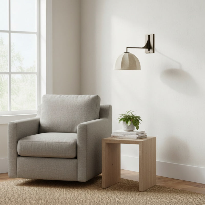 Lumarys Schwenkarm-Wandleuchte – Skulpturale Leinen-Schirm Wandleuchte im organischen Stil für Wohn- oder Schlafzimmer