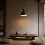Carica l'immagine nella visualizzazione Galleria, Industrial pendant in a calm dining space