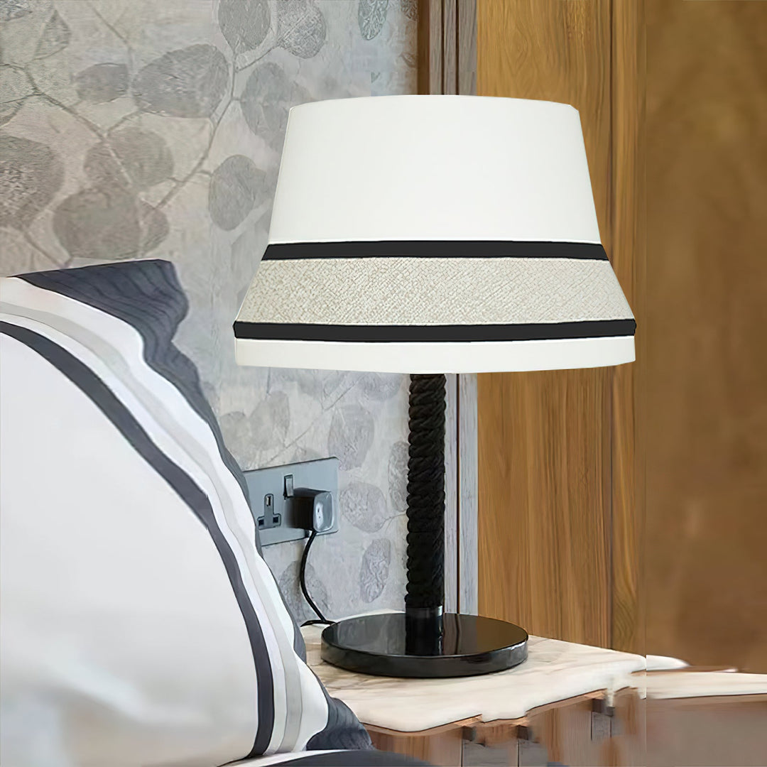 Stołowa lampa Audrey Contardi