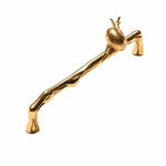 Carica l'immagine nella visualizzazione Galleria, Snail brass cabinet handle with 5.0 in c-c / 12.8 cm c-c mounting