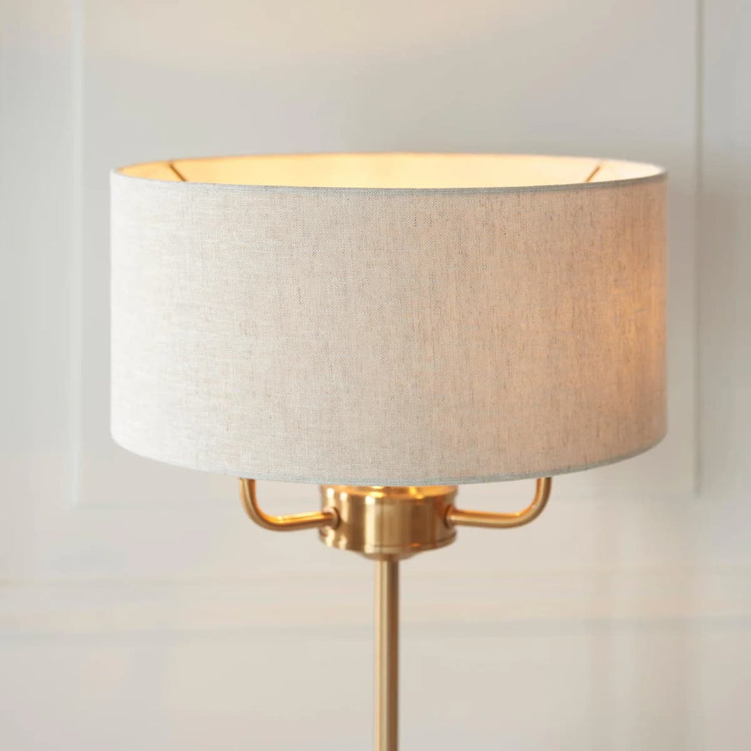 Tela 1‑licht en 3‑licht tafellamp – modern linnen en metaal voor nachtkastje of woonkamer