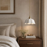 Bild in die Galerieansicht laden, Cienax Mid-Century Flower Ceramic Ceiling and Pendant Light — Suitable for Kitchen and Living Room