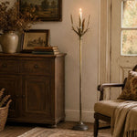 Afbeelding laden in galerijweergave, Vintage Brass Wheat Floor Candle Holder