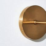 Bild in der Galerieansicht laden, Modo Skulpturierte Glas-Wandlampe – Moderne Lampe mit diffusem Licht für Eingangsbereiche