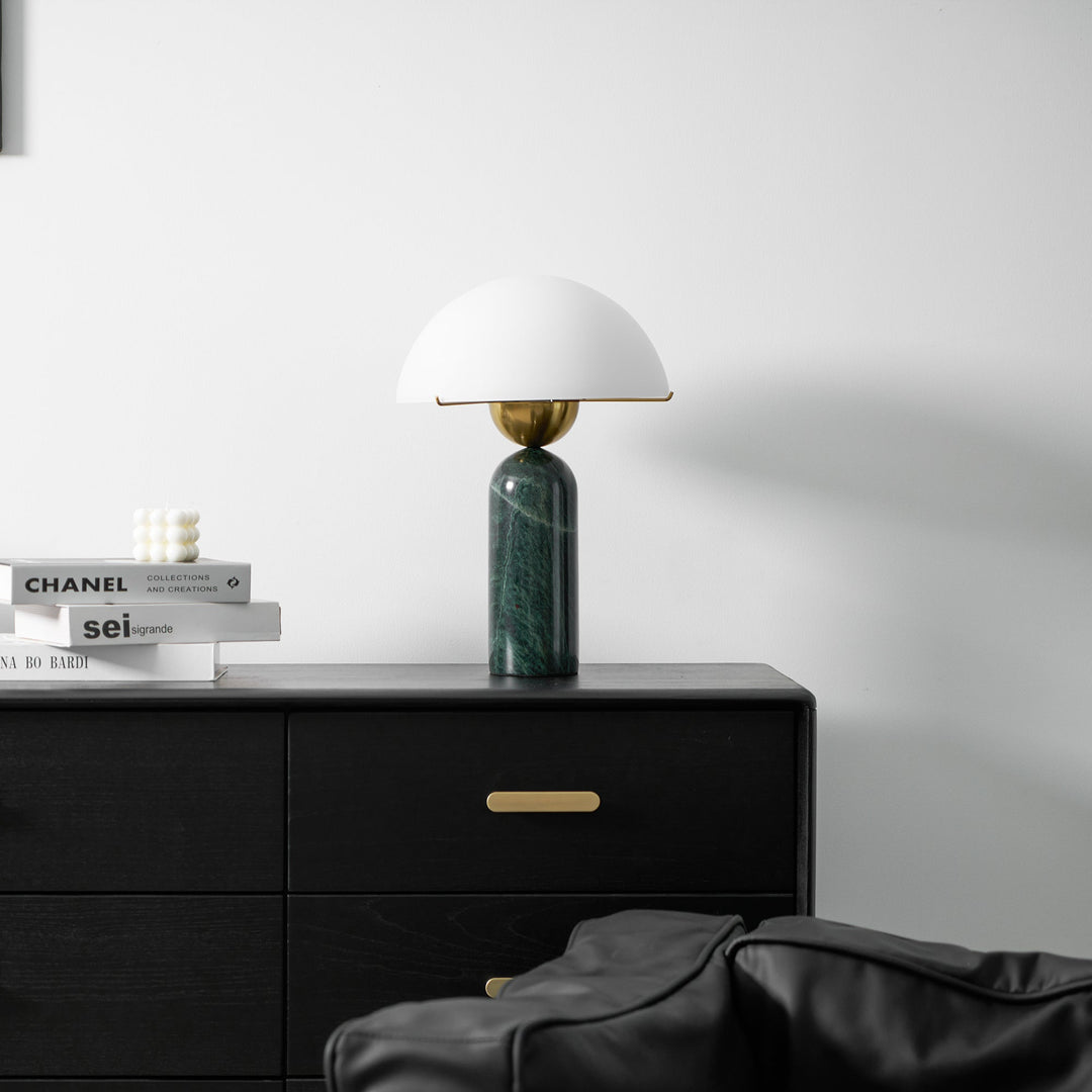 Peono Alabaster Tischlampe