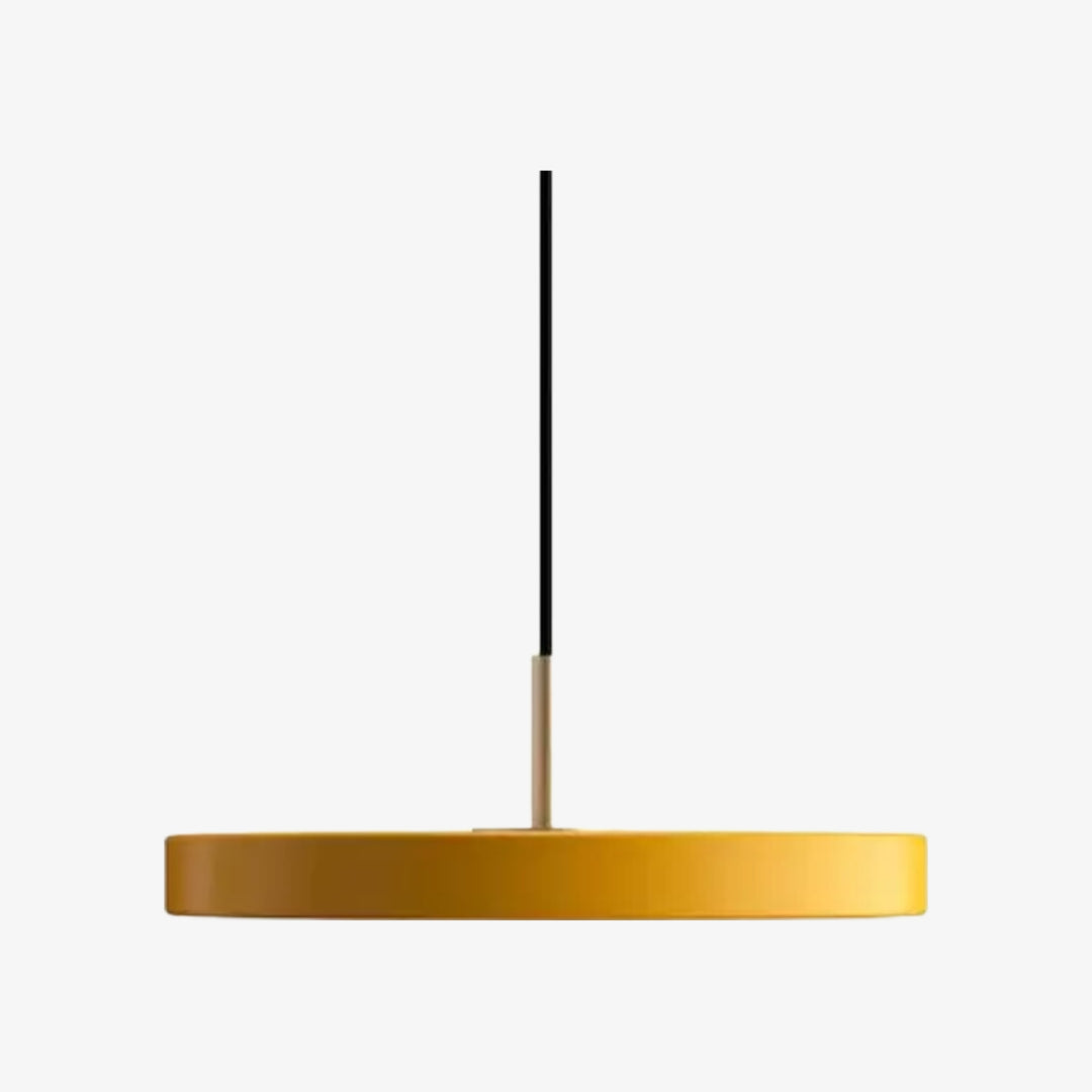 Astris Geometrische Pendelleuchte – Moderne Metall-Hängeleuchte für Kücheninsel