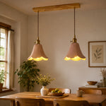 Cargar imagen en el visor de la Galería, Natural double pendant above a dining table