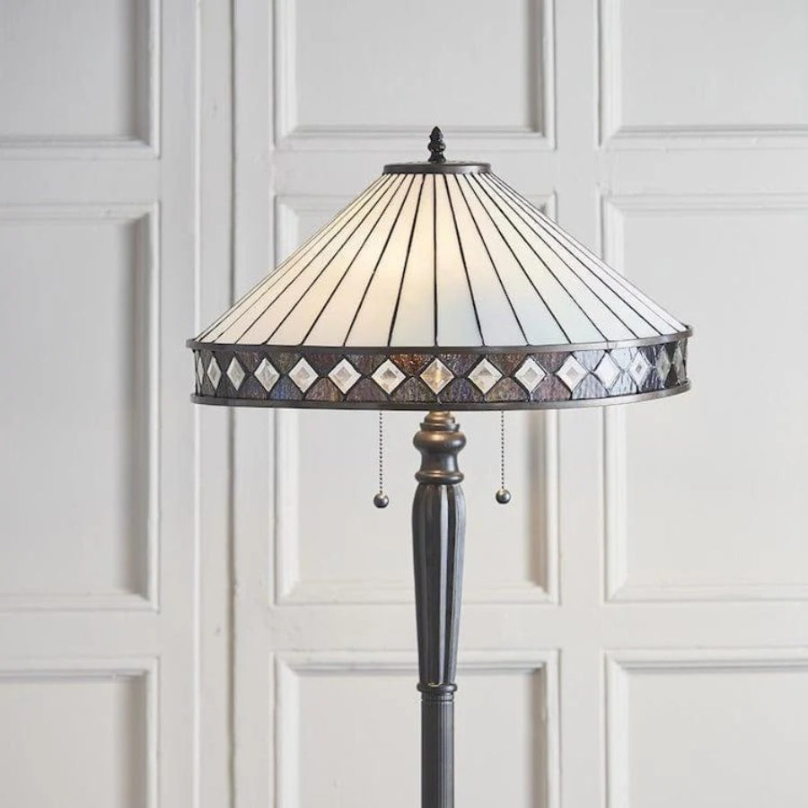 TF Fargo geometrische art deco Tiffany vloerlamp voor hoekverlichting in de woonkamer