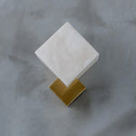 Bild in die Galerieansicht laden, Block Alabaster Wandkerze