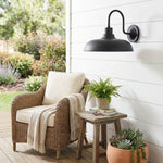 Afbeelding laden in galerijweergave, Velara Industrieel Metalen Rustieke Koepel Wandlamp - Klassieke Gebogen Buitenwandlamp voor Portiek en Patio U08