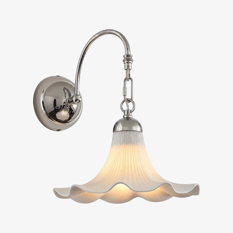 Cazelle French Style Floral Wall Lamp – Artistic Retro Sconce for Background Lighting