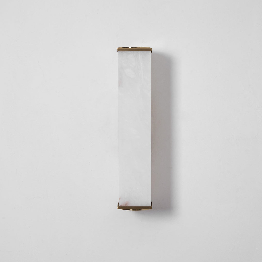 Kuboid Alabaster Wandleuchte
