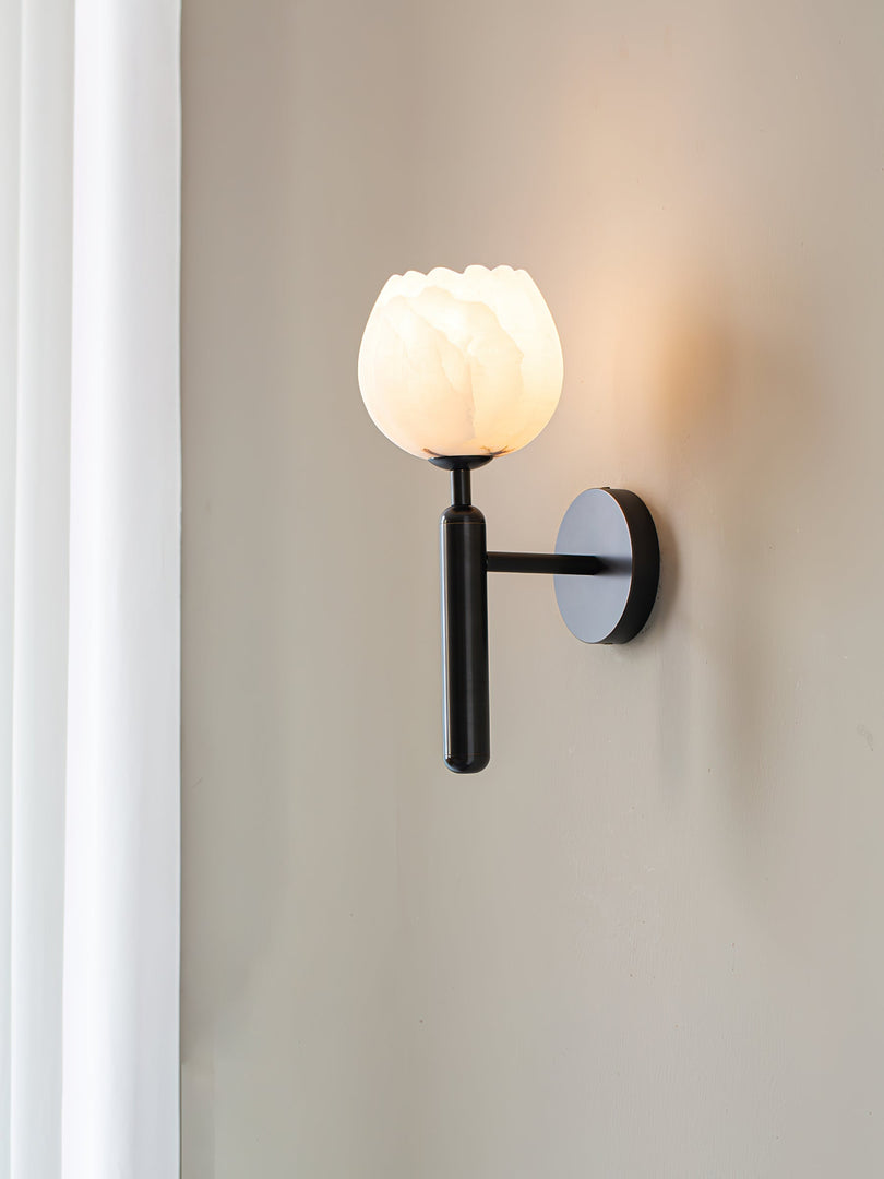 Mian Alabaster Wall Lamp