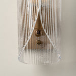 Cargar imagen en el visor de la galería, Lámpara de pared de vidrio cilíndrico Velora – Aplique de pared de latón refinado para entrada o junto a la cama