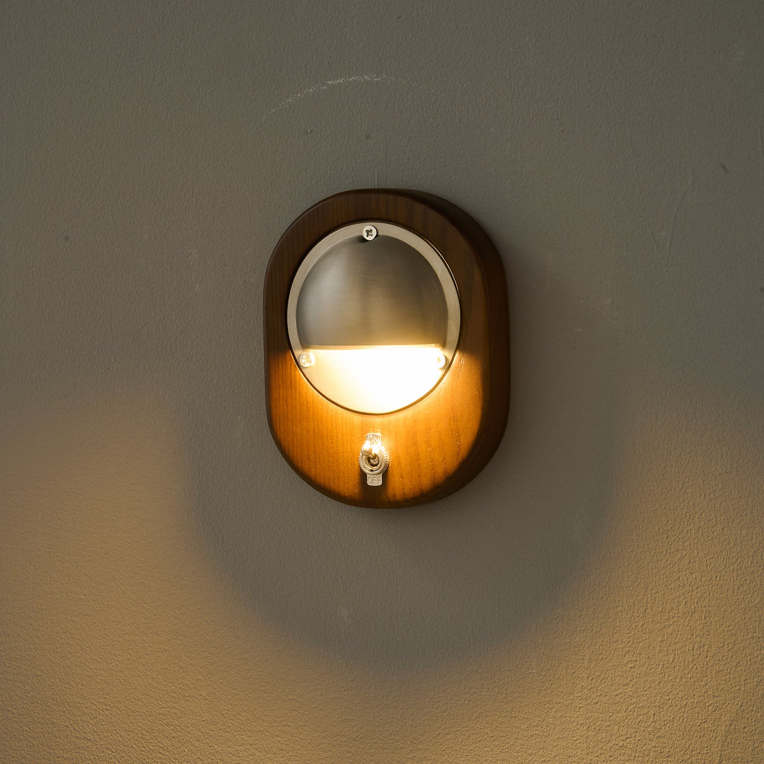 Lampa ścienna Alfi