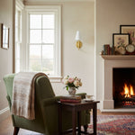 Load image into Gallery viewer, Curva Metal Collection Traditional Wall Light - Brass Finish with Shade
