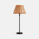 Bild in die Galerieansicht laden, Natural rattan and black iron table lamp