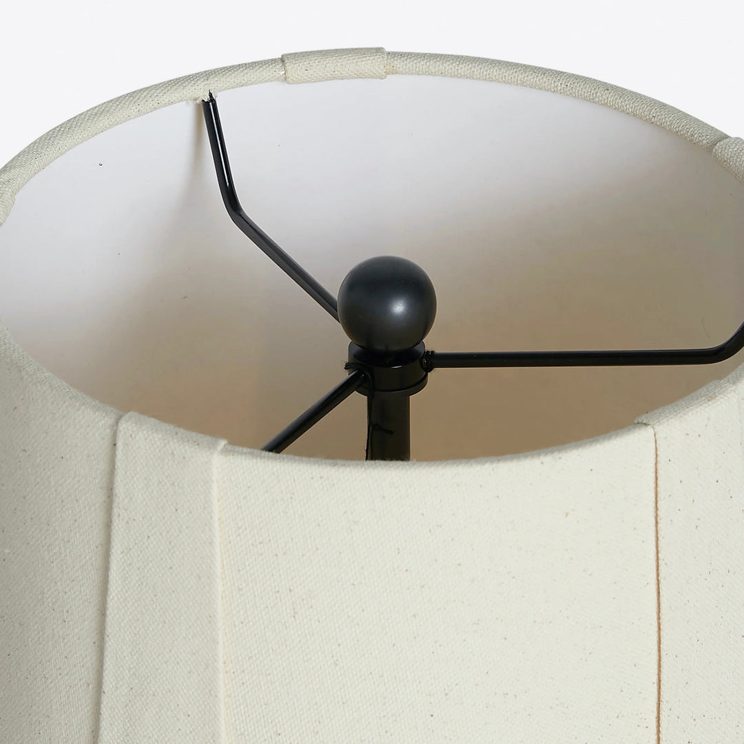 Pryssa sculpturale keramische vloerlamp - ivoorkleurige linnen kap voor woonkameraccent