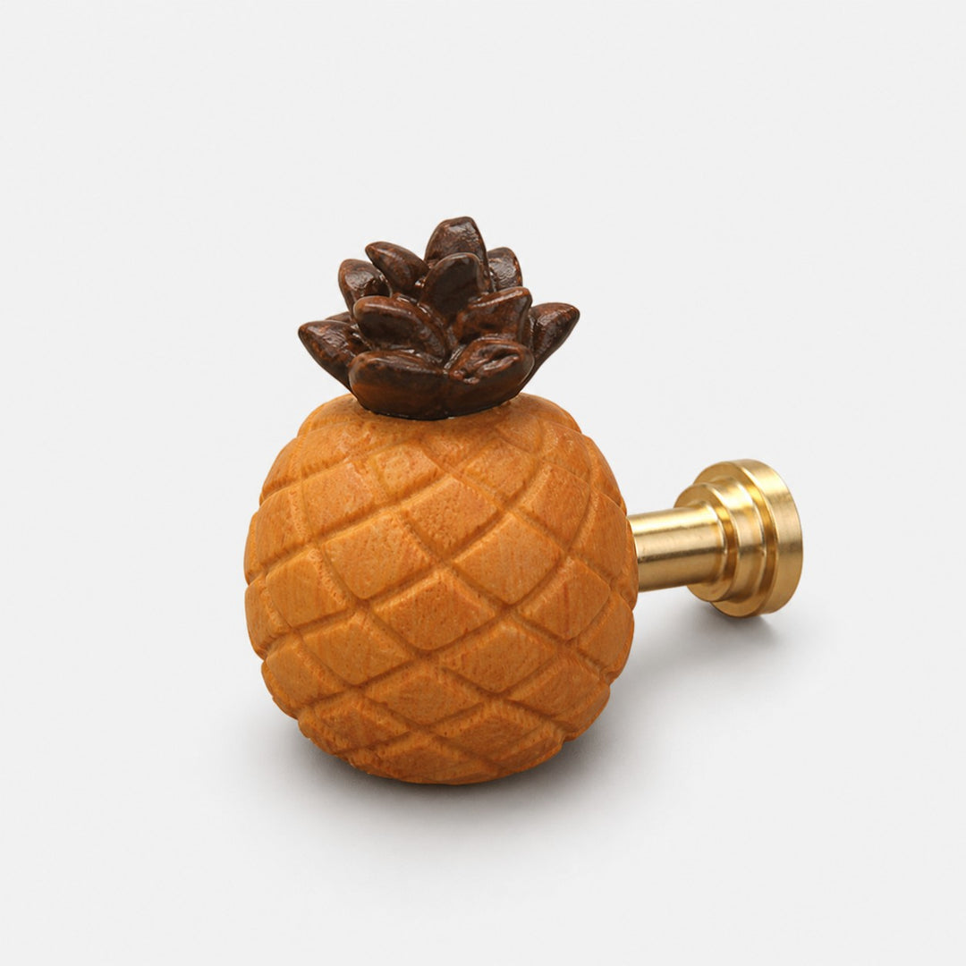 Accessori per mobili in legno lavorati a mano a forma di frutta