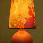 Cargar imagen en el visor de la Galería, orange round base table lamp