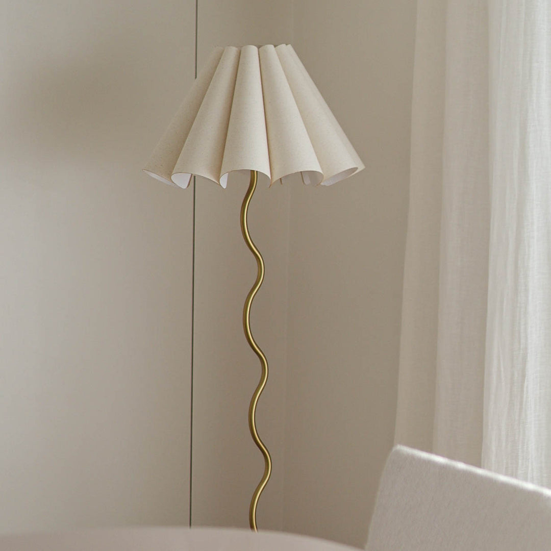 Lampa podłogowa Cora