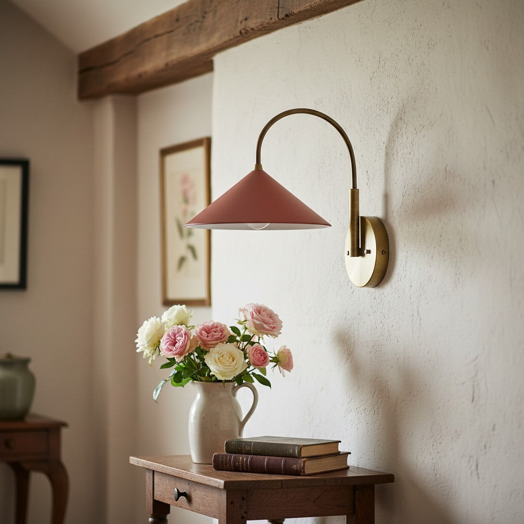 Curva Metal Curved Arm Modern Wall Sconce for Bedroom & Hallway