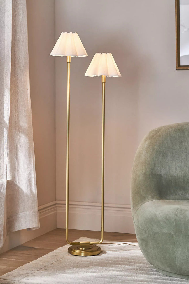 Capirise Gouden Geplooide Lampenkap Vloerlamp - Hedendaagse Metalen Verlichting voor Slaapkamer