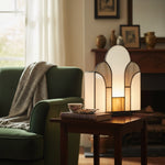 Cargar imagen en el visor de la galería, Lámpara de Mesa Art Deco de Vidrio Teñido Kelsar – Elegante Luz de Acento Interior para Sala de Estar o Entrada