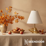 Carica immagine nel visualizzatore della Galleria, Pawdia Figurina Animale – Lampada da Tavolo in Poliresina per Camera da Letto e Soggiorno